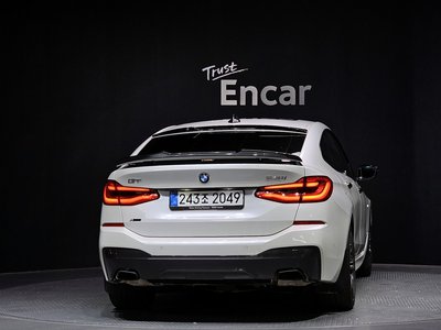 BMW 6 SERIES GT - 3