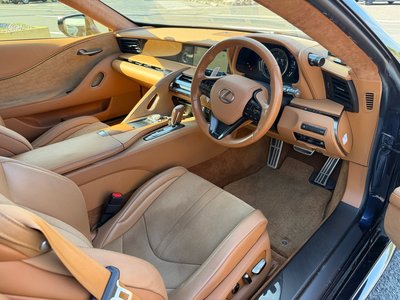 2017 Lexus LC thumbnail 13
