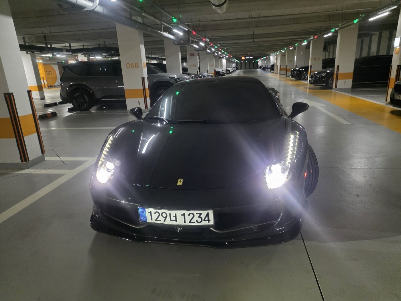 FERRARI 458 - View 1