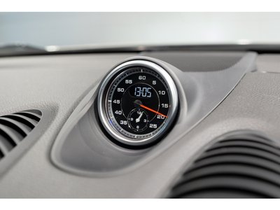 PORSCHE 718 CAYMAN - 9