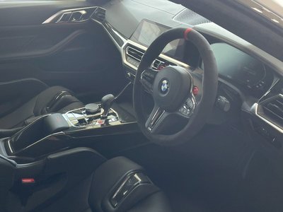صورة مصغرة 31 لـ 2022 BMW M4 COUPE