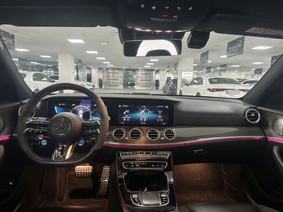 MERCEDES-BENZ E-CLASS - 4