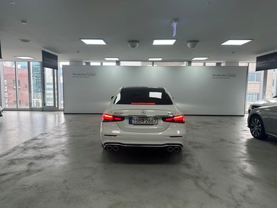 MERCEDES-BENZ E-CLASS - 3