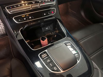 MERCEDES-BENZ E-CLASS - 9