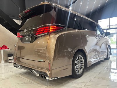 TOYOTA ALPHARD - 5