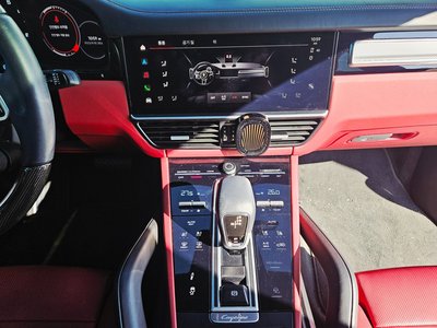 PORSCHE CAYENNE - 10