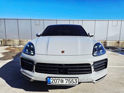 PORSCHE CAYENNE - 4