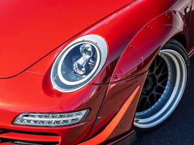 PORSCHE 911 CABRIOLET - 7