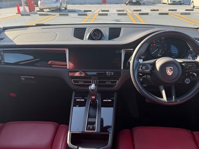 PORSCHE MACAN T - 4