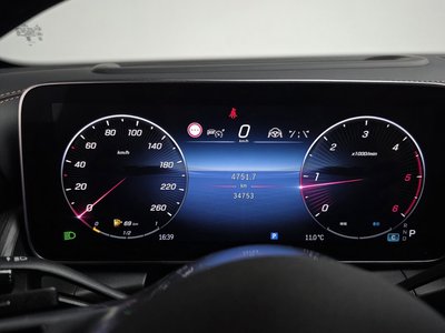 MERCEDES-BENZ GLC - 9