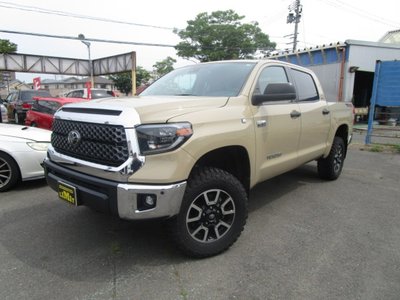 TOYOTA TUNDRA