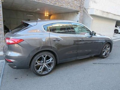 MASERATI LEVANTE - 2