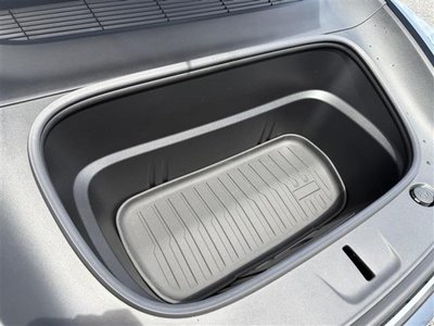 2025 Tesla MODEL Y — миниатюра 48
