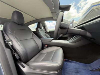 2025 Tesla MODEL Y — миниатюра 31