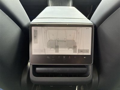 2025 Tesla MODEL Y — миниатюра 45