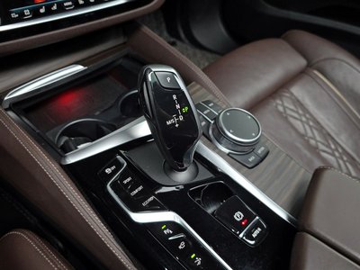 2021 BMW 6 SERIES GT 照片 9