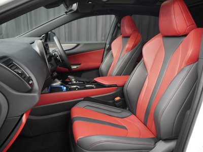 2024 Lexus NX — миниатюра 13