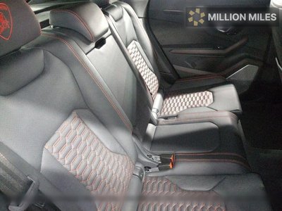 LAMBORGHINI URUS - 6