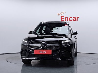 MERCEDES-BENZ GLB - 2