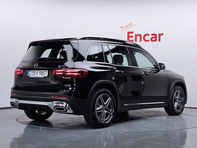 MERCEDES-BENZ GLB - 3