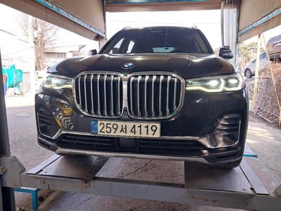 BMW X7 - 1