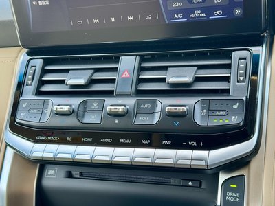 2023 Toyota LAND CRUISER 300 缩略图 65