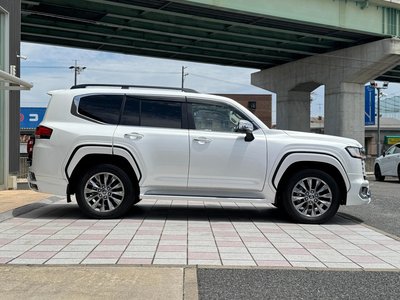 2023 Toyota LAND CRUISER 300 — фото 7