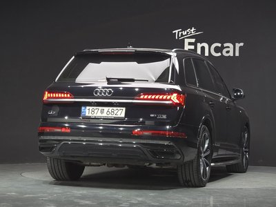 AUDI Q7 - 3