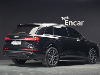 AUDI Q7 - 4