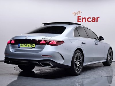 صورة 5 لـ 2025 Mercedes-BENZ E-CLASS