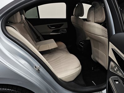 صورة مصغرة 11 لـ 2025 Mercedes-BENZ E-CLASS