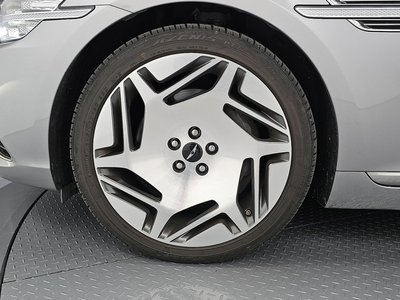 صورة 6 لـ 2020 Genesis G90