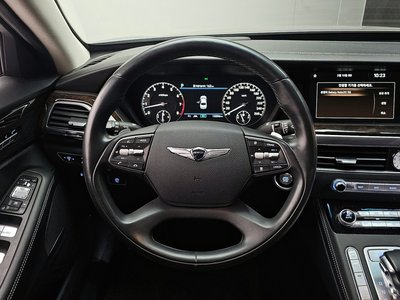 صورة مصغرة 13 لـ 2020 Genesis G90