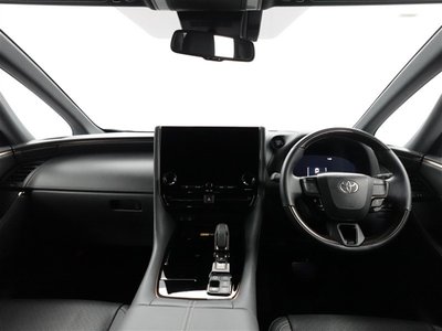 صورة 2 لـ 2023 Toyota VELLFIRE