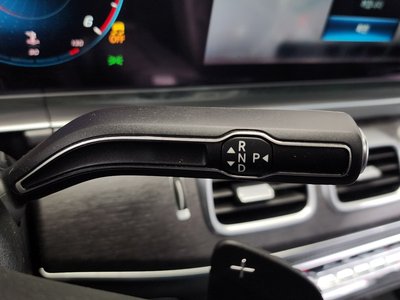 MERCEDES-BENZ GLS - 9