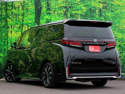 TOYOTA VELLFIRE - 8