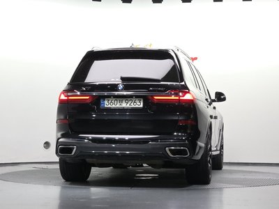 صورة 3 لـ 2021 BMW X7