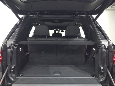 2021 BMW X7 thumbnail 26