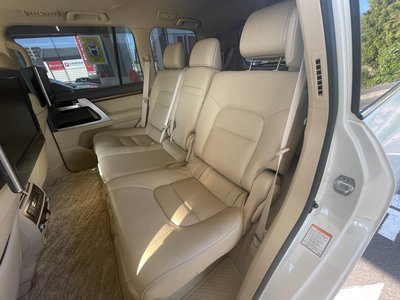 2016 Toyota LAND CRUISER 200 缩略图 39
