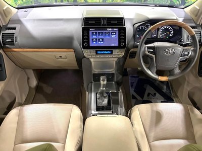 TOYOTA LAND CRUISER PRADO - 2