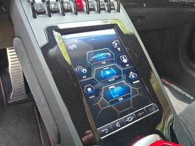 صورة مصغرة 13 لـ 2020 Lamborghini HURACAN