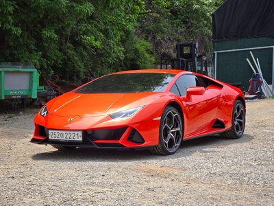 LAMBORGHINI HURACAN - 1