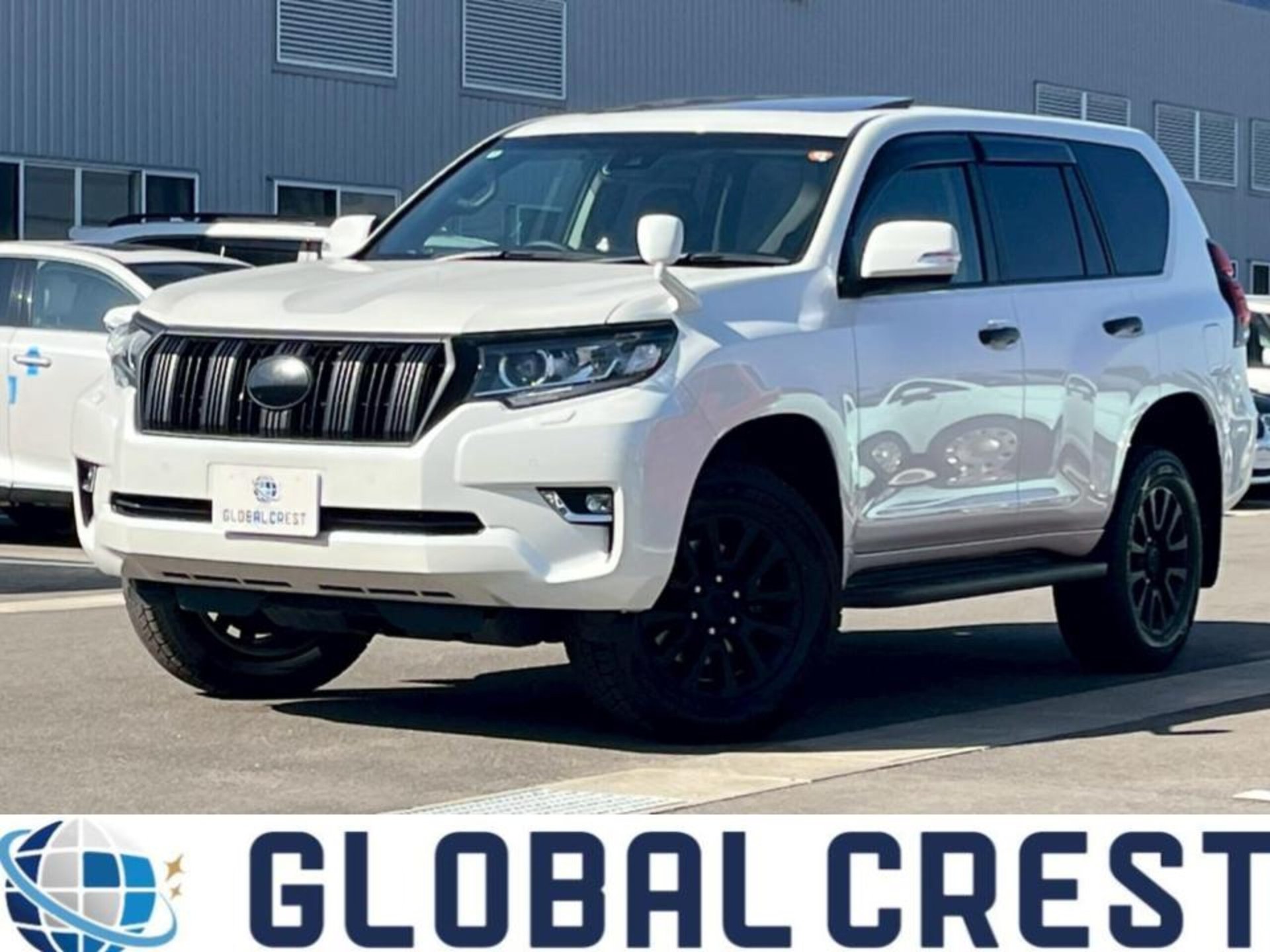 TOYOTA LAND CRUISER PRADO - View 1