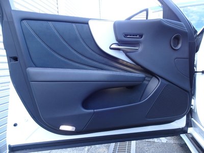 2019 Lexus LS — миниатюра 112