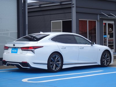 LEXUS LS - 9