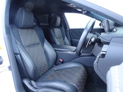 2019 Lexus LS — миниатюра 75