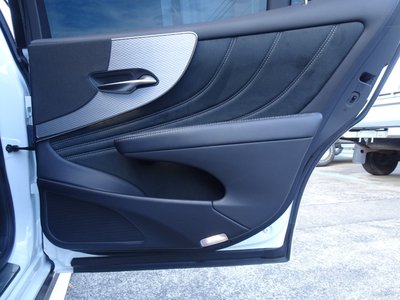 2019 Lexus LS — миниатюра 82