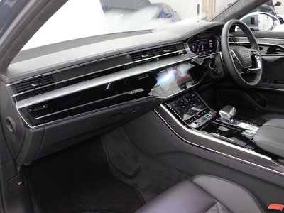 صورة مصغرة 31 لـ 2020 AUDI S8