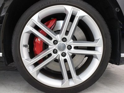 صورة مصغرة 57 لـ 2020 AUDI S8