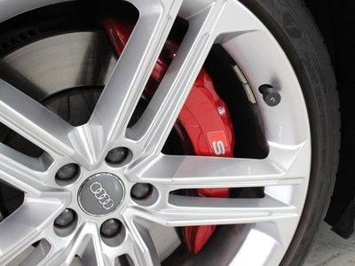 صورة مصغرة 60 لـ 2020 AUDI S8